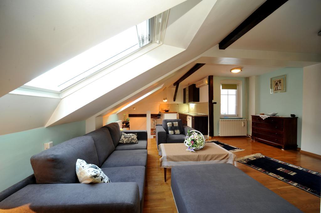Apartment Resavska Belgrade Bilik gambar